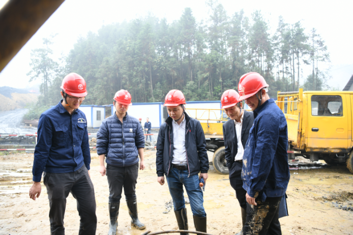 日韩十八禁在线1区2区3区不卡