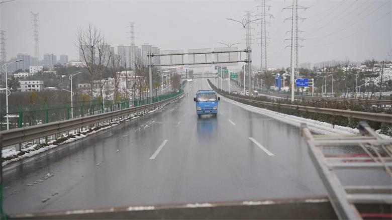 日韩十八禁在线1区2区3区不卡