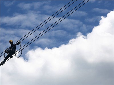 国家电网积极服务新疆经济社会发展